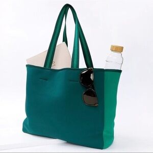 SUMMERSALT Neoprene Tote Colorblock Green Teal Carryall Beach Gym‎ Bag NWT